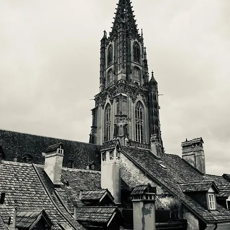 Historic Cathedral View In The Heart Of 4th Floor - No Lift * 伯尔尼