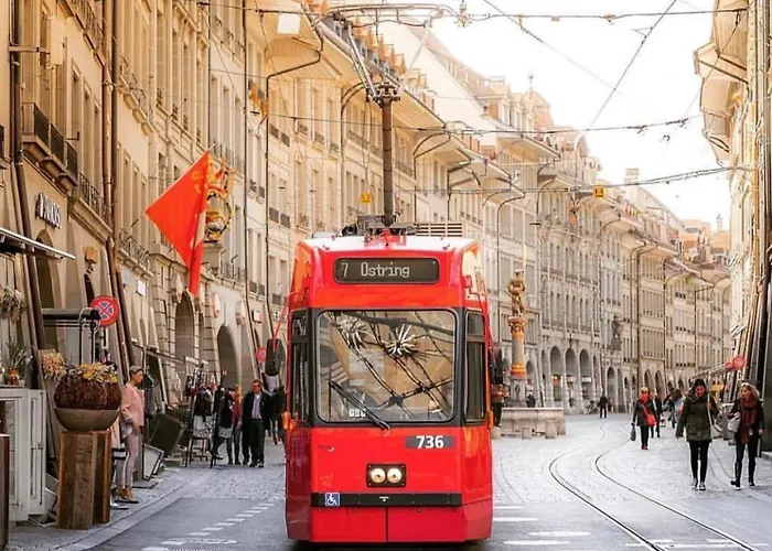 Historic Cathedral View In The Heart Of 4th Floor - No Lift *